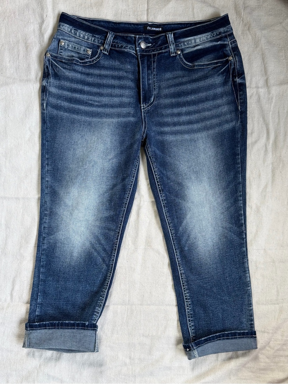 Dark Wash Distressed Whiskered Capri Jeans Comfort Stretch Western Boho Rock L - Picture 2 of 11